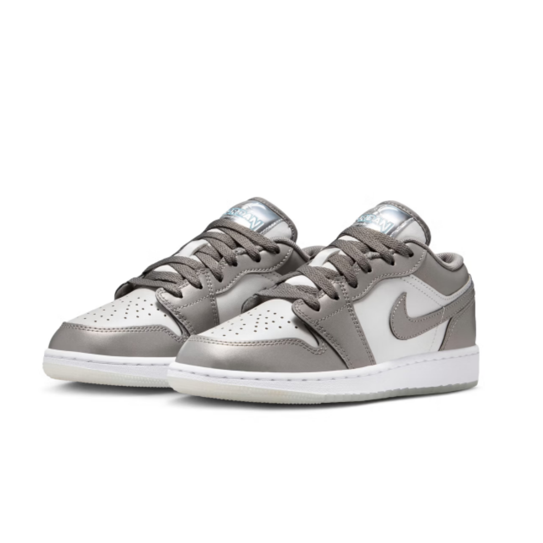 Nike's New Air Jordan 1 Low Se - Women Shoes Jordan recensione e prezzo