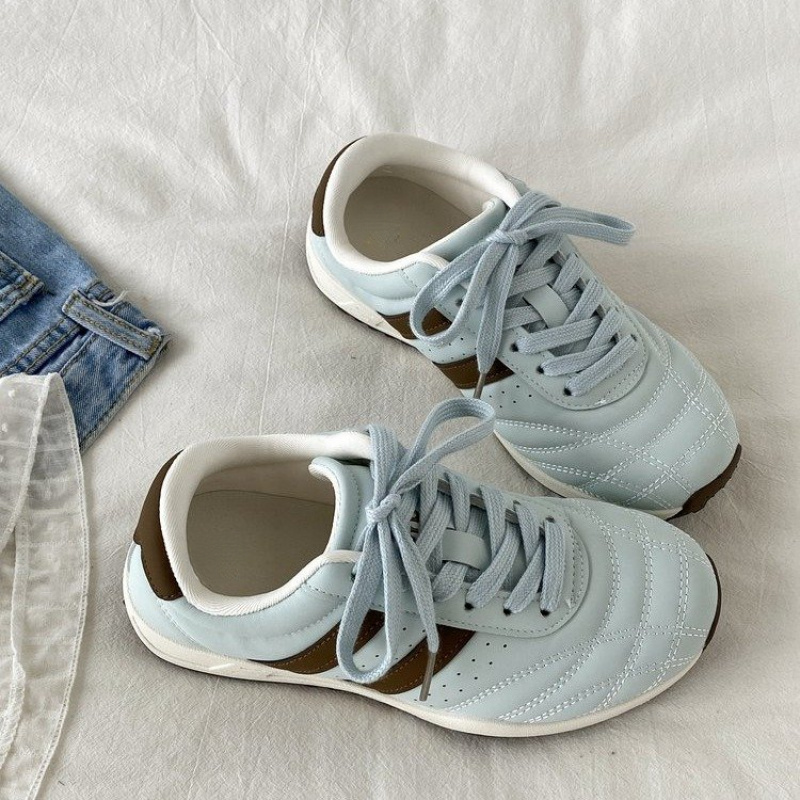 Wide Toe Box Retro German Trai - Women'S Shoes With Wide Toe Box recensione e prezzo