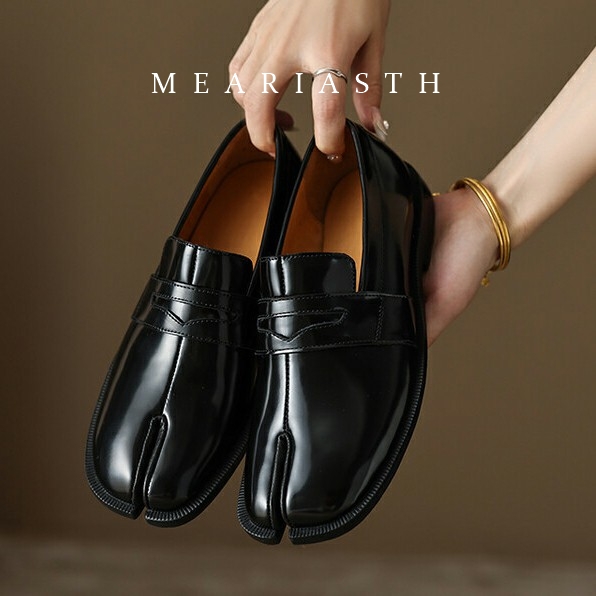 black Tabi Shoes Split Toe Pat - Women'S Shoes In Wide Width recensione e prezzo