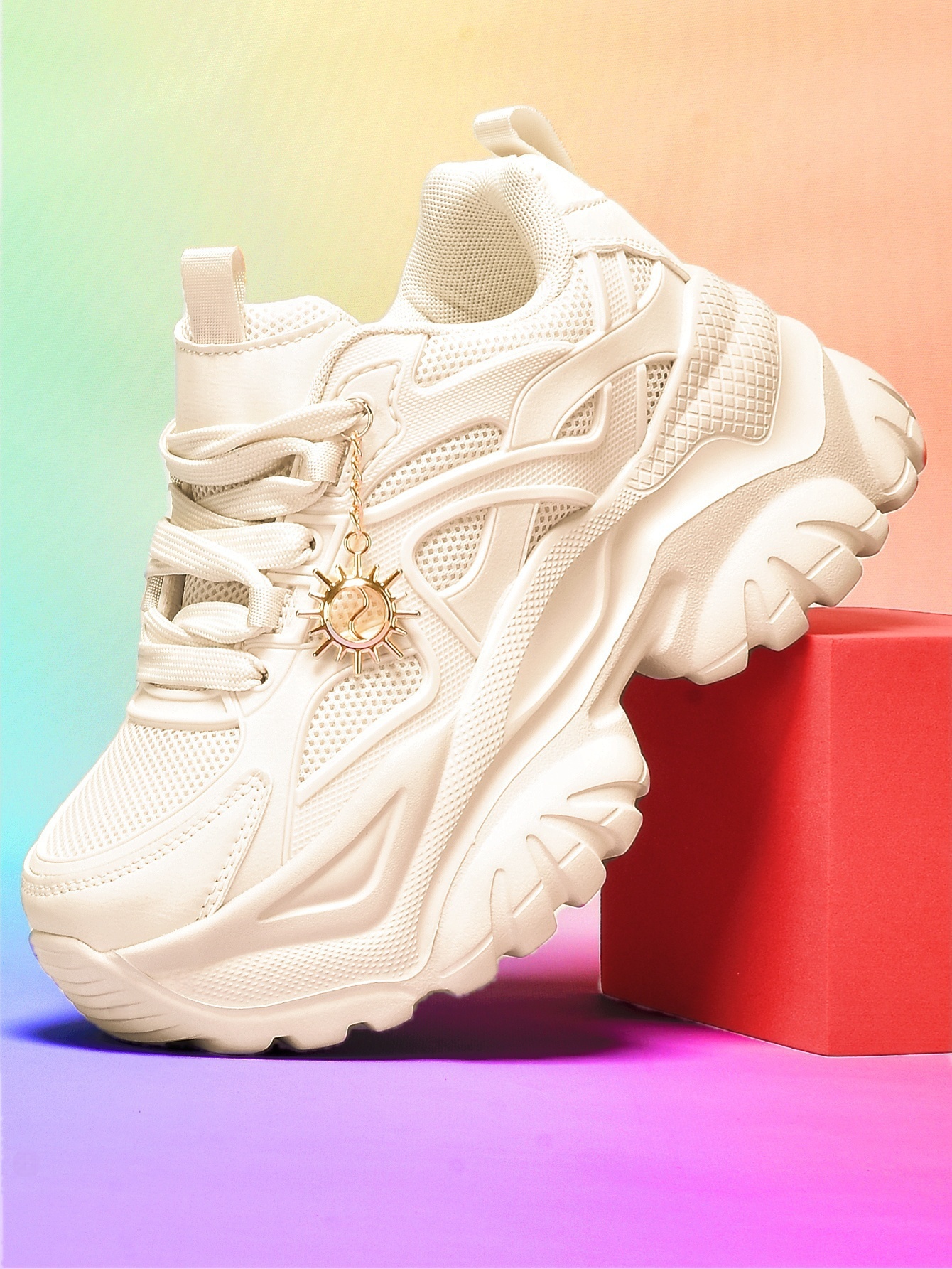 Women's Lightweight 7cm Beige  - Gold Chain Sandal recensione e prezzo