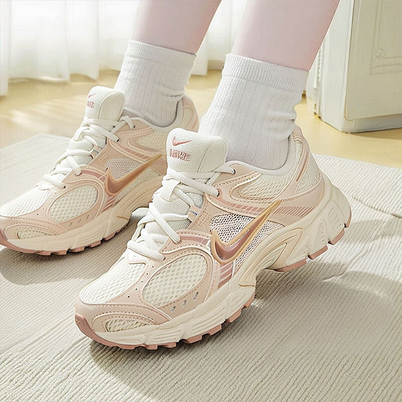 Nike Women Casual Shoes Breath - Women Shoes Zoom recensione e prezzo