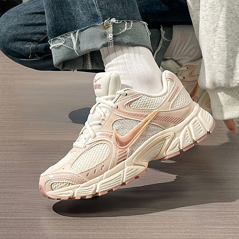 Nike Women Casual Shoes Breath - Women Shoes Zoom recensione e prezzo