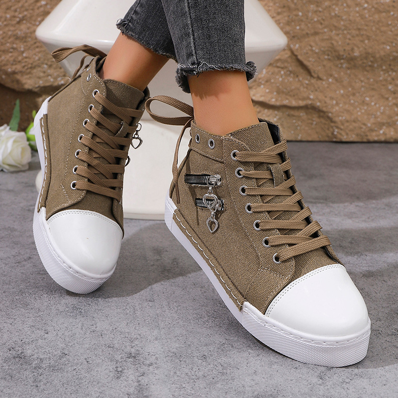 Women's Wide Width High Top Ca - Women'S Shoes In Wide Width recensione e prezzo