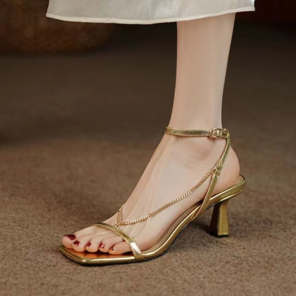 Gold Women's Fashion Sandals,  - Gold Chain Sandal recensione e prezzo
